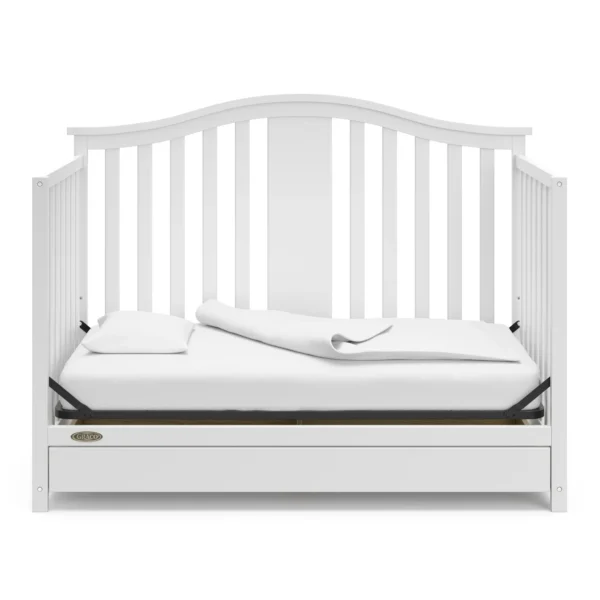 Graco Solano 4-in-1 Convertible Baby Crib with Drawer