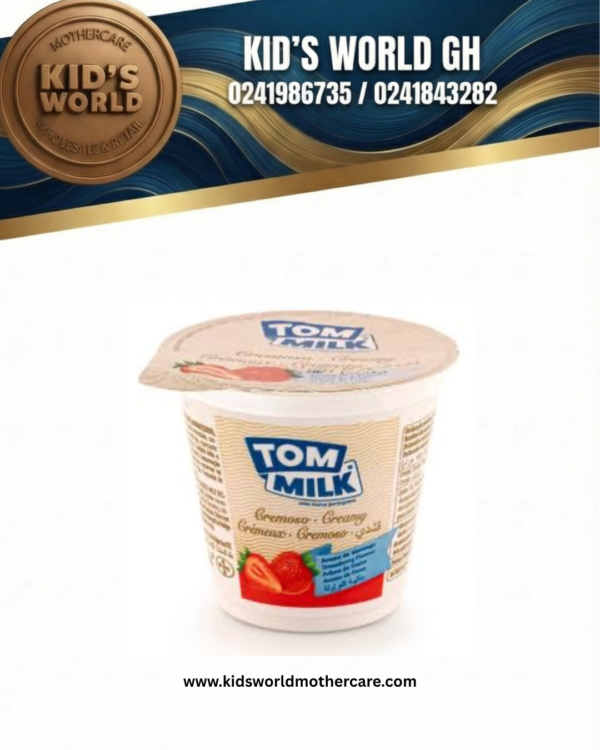 Tom Milk Strawberry Flavoured Yoghurt 125g single cup 